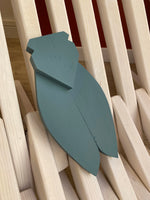 Charger l&#39;image dans la galerie, Cigale en bois - Bleu Pétrole
